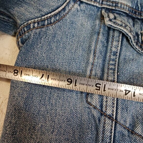 Lucky Brand Women's size S/P Tomboy Trucker Denim Button Jean Jacket - Picture 9 of 10